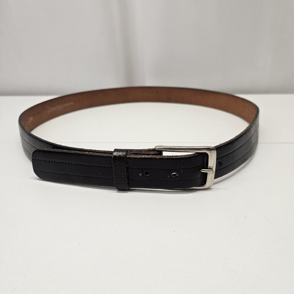 Vtg Danbury Bench Made Men's Black Belt Leather Size 38 Silver Tone Buckle #2399